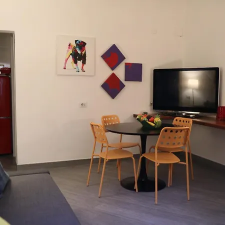 La Casetta Di Nora Appartement *